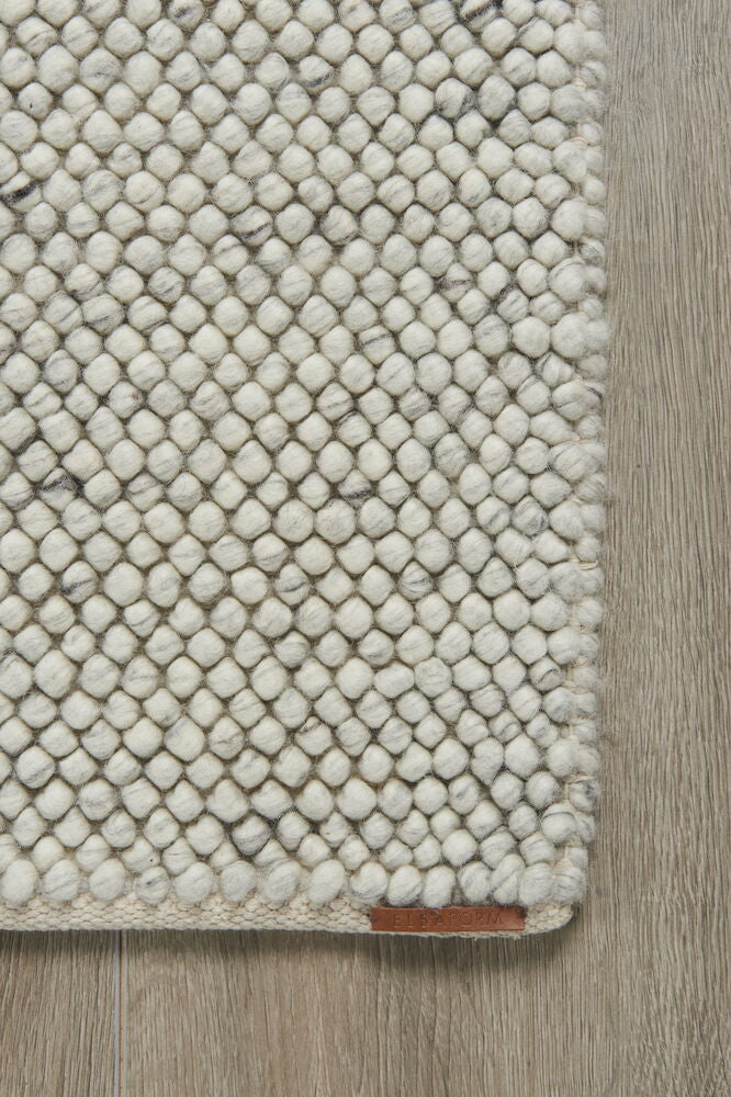 Matta i ullblandning Elsaform Annie 200x290 cm Ljusgrå 65% ull / 35% polyester