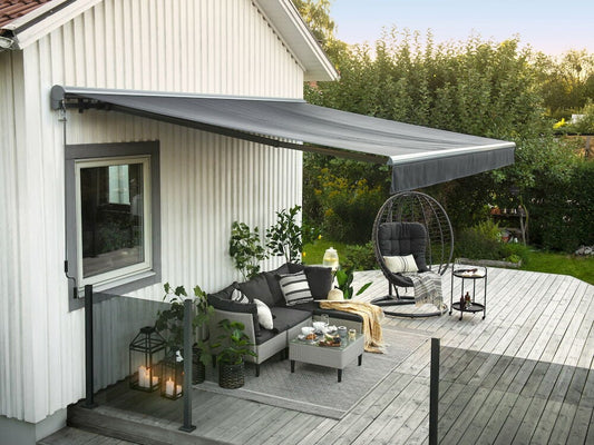Terrassmarkis med motor 445x300 cm Grå